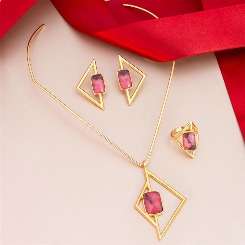 CONJUNTO FOLHEADO A OURO