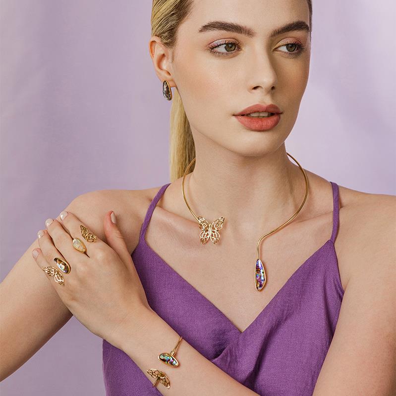 CONJUNTO FOLHEADO A OURO