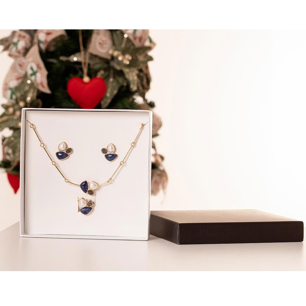 CONJUNTO FOLHEADO A OURO