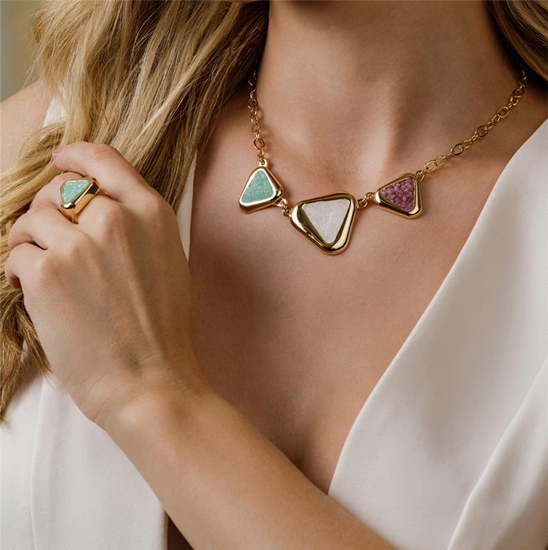 CONJUNTO FOLHEADO A OURO