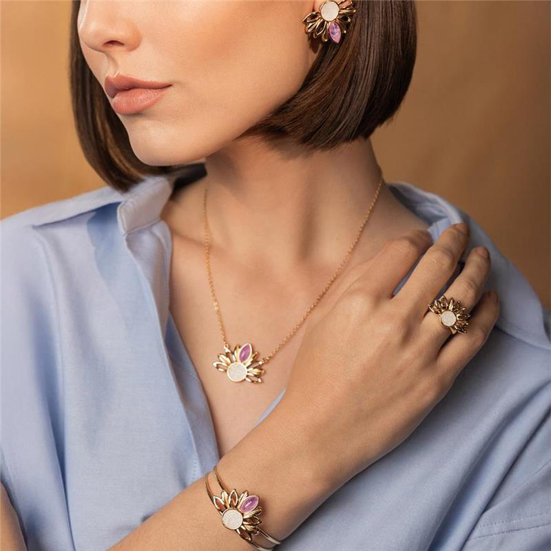 CONJUNTO FOLHEADO A OURO