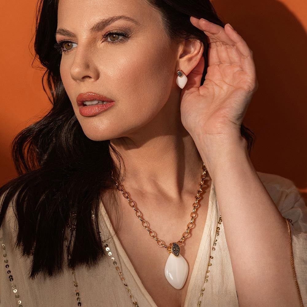 CONJUNTO FOLHEADO A OURO