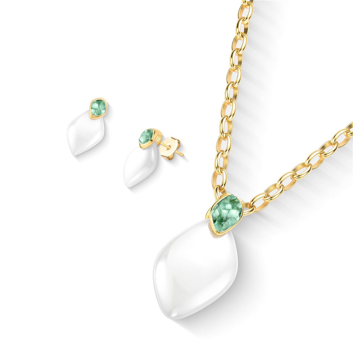 CONJUNTO FOLHEADO A OURO