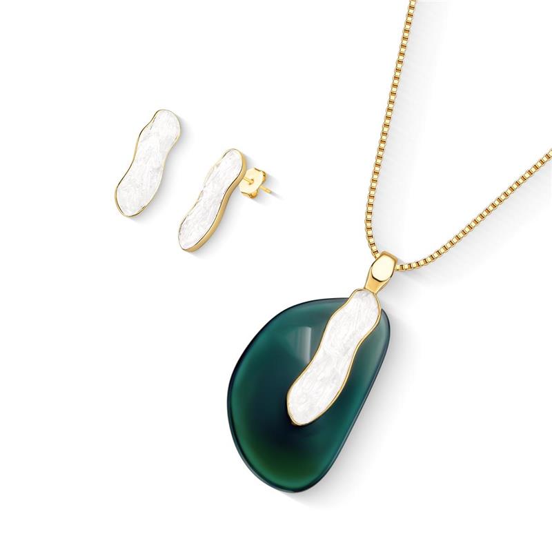 CONJUNTO FOLHEADO A OURO