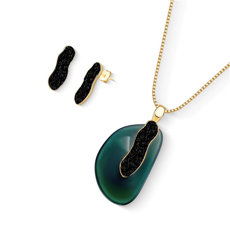 CONJUNTO FOLHEADO A OURO