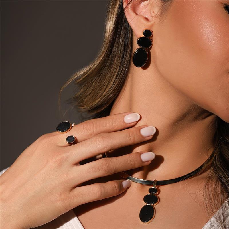 CONJUNTO FOLHEADO A OURO