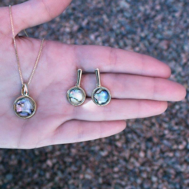 CONJUNTO FOLHEADO A RÓDIO