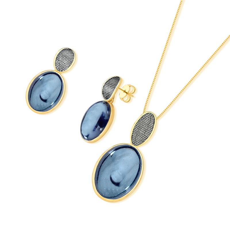 CONJUNTO FOLHEADO A OURO E RÓDIO NEGRO COM EFEITO PEROLADO