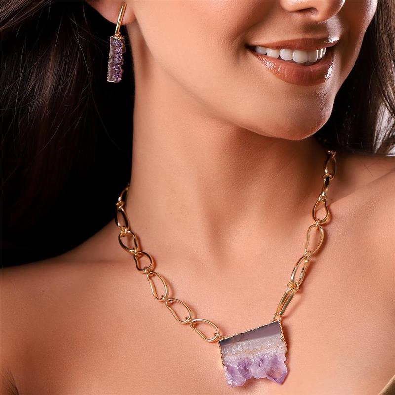 COLAR FOLHEADO A OURO