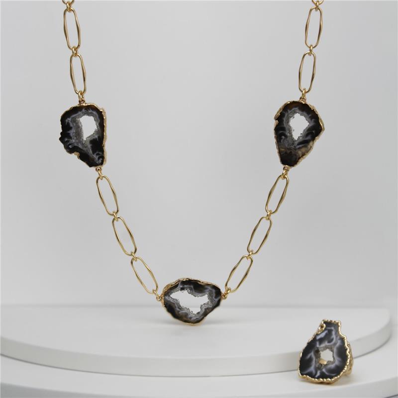 COLAR FOLHEADO A OURO