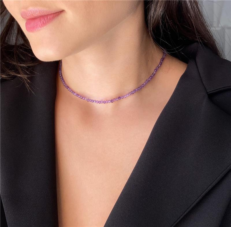 COLAR DE ESFERAS FACETADAS EM AMETISTA