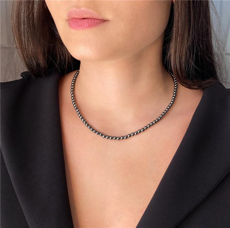 COLAR DE ESFERAS EM HEMATITA