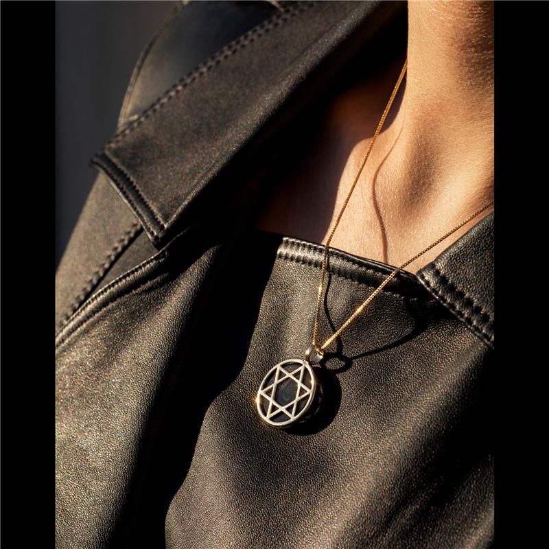 PINGENTE FOLHEADO A OURO