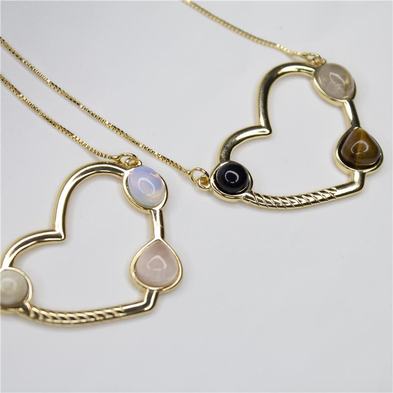 PINGENTE FOLHEADO A OURO