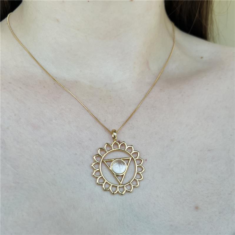 PINGENTE FOLHEADO A OURO