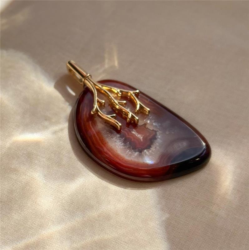 PINGENTE SEM CORRENTE FOLHEADO A OURO