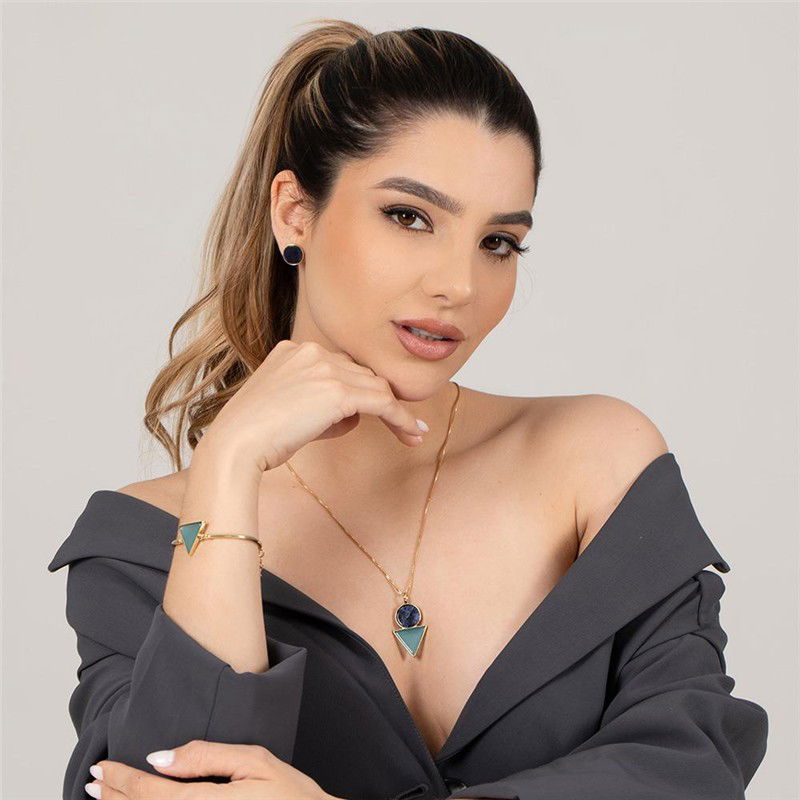 PINGENTE FOLHEADO A OURO