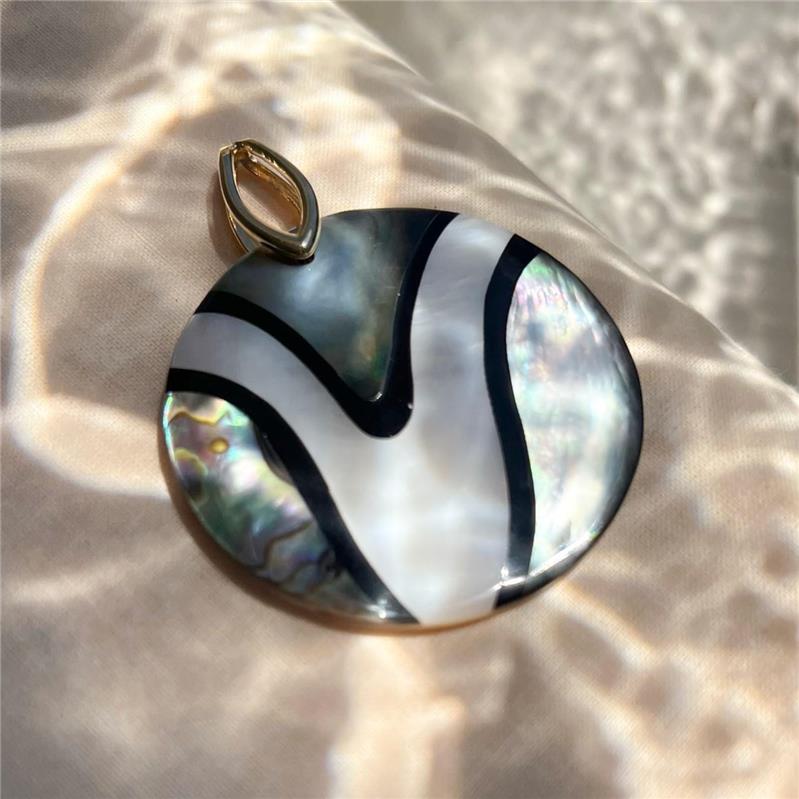 PINGENTE FOLHEADO A OURO