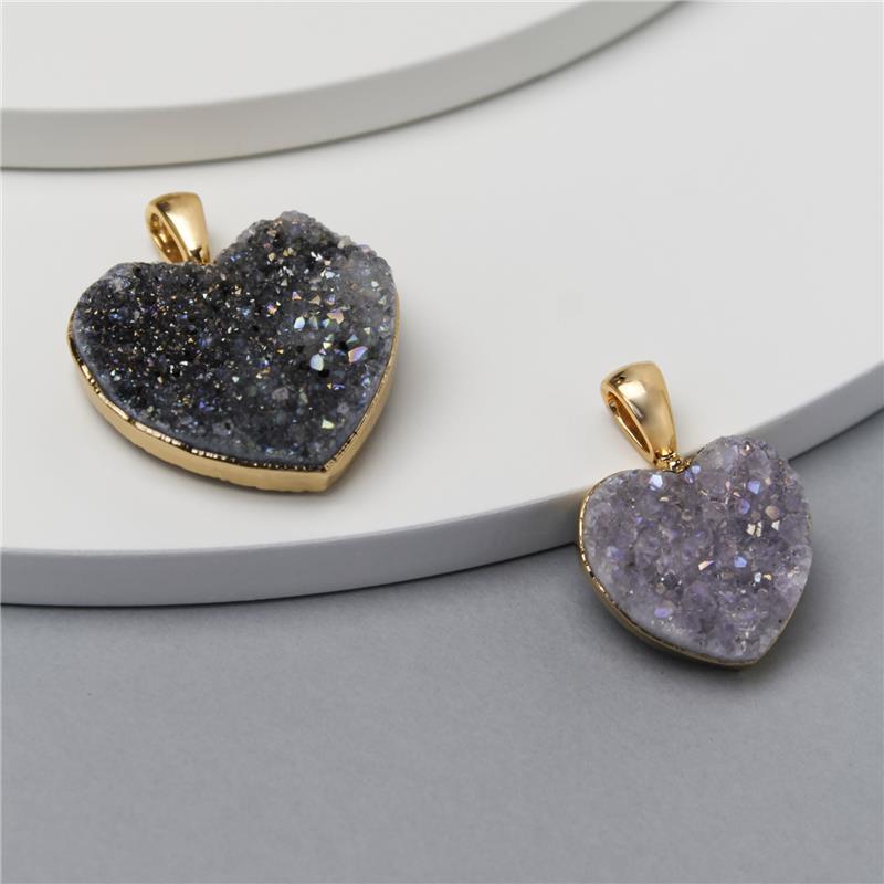 PINGENTE FOLHEADO A OURO