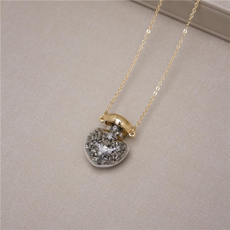 PINGENTE FOLHEADO A OURO