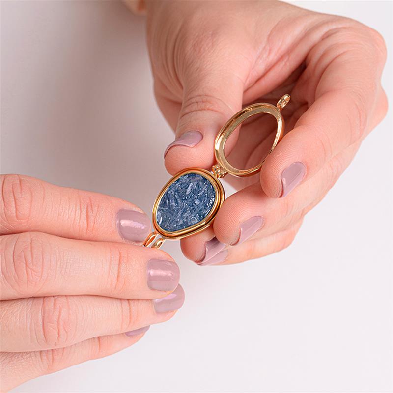 PINGENTE FOLHEADO A OURO