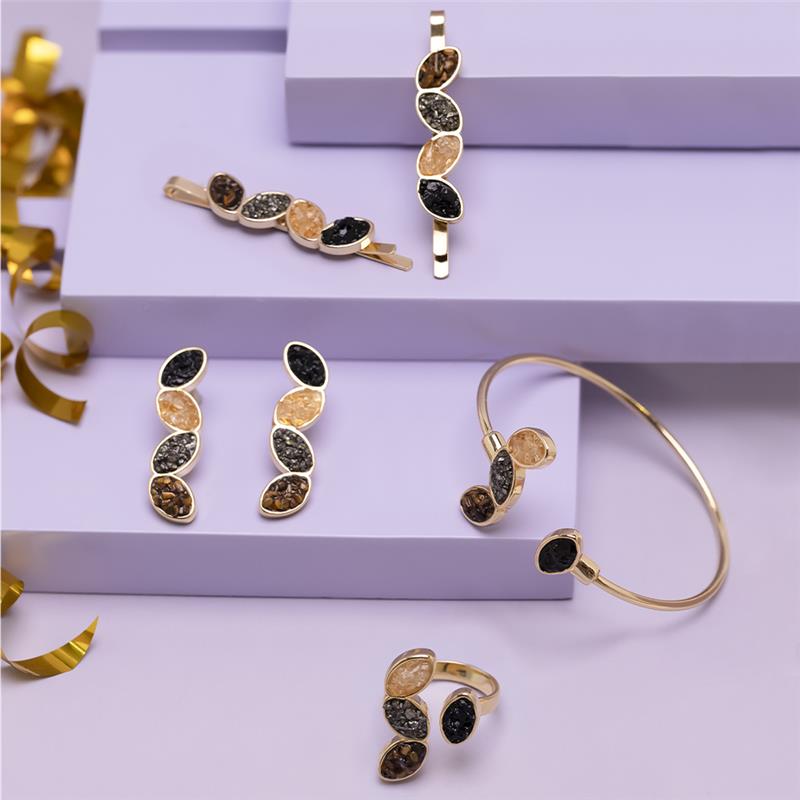 PINGENTE FOLHEADO A OURO