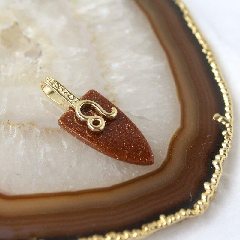 PINGENTE LEÃO FOLHEADO A OURO