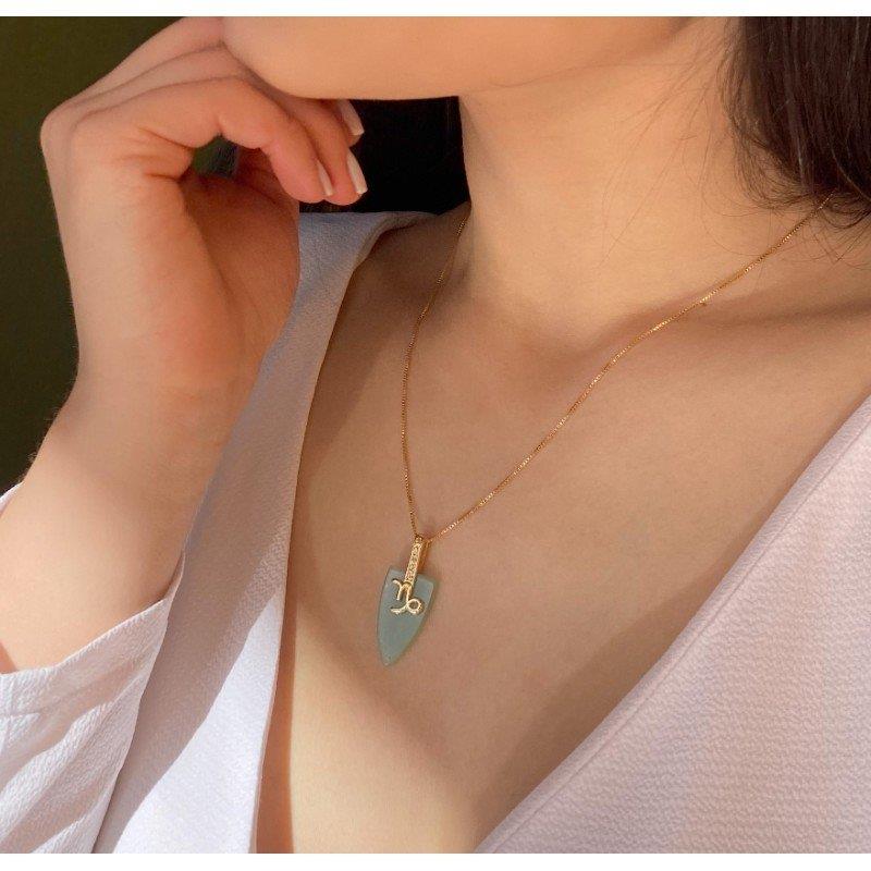 PINGENTE CAPRICÓRNIO FOLHEADO A OURO