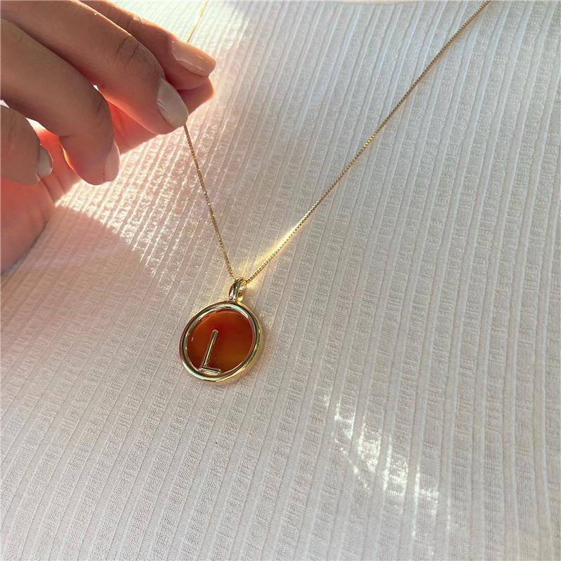 PINGENTE FOLHEADO A PRATA