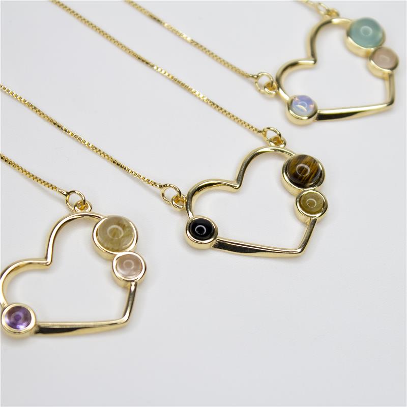 PINGENTE FOLHEADO A RÓDIO NEGRO