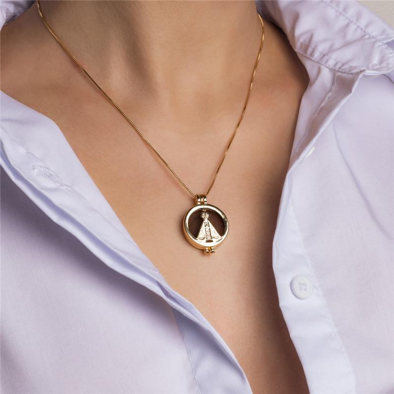 PINGENTE FOLHEADO A RÓDIO NEGRO