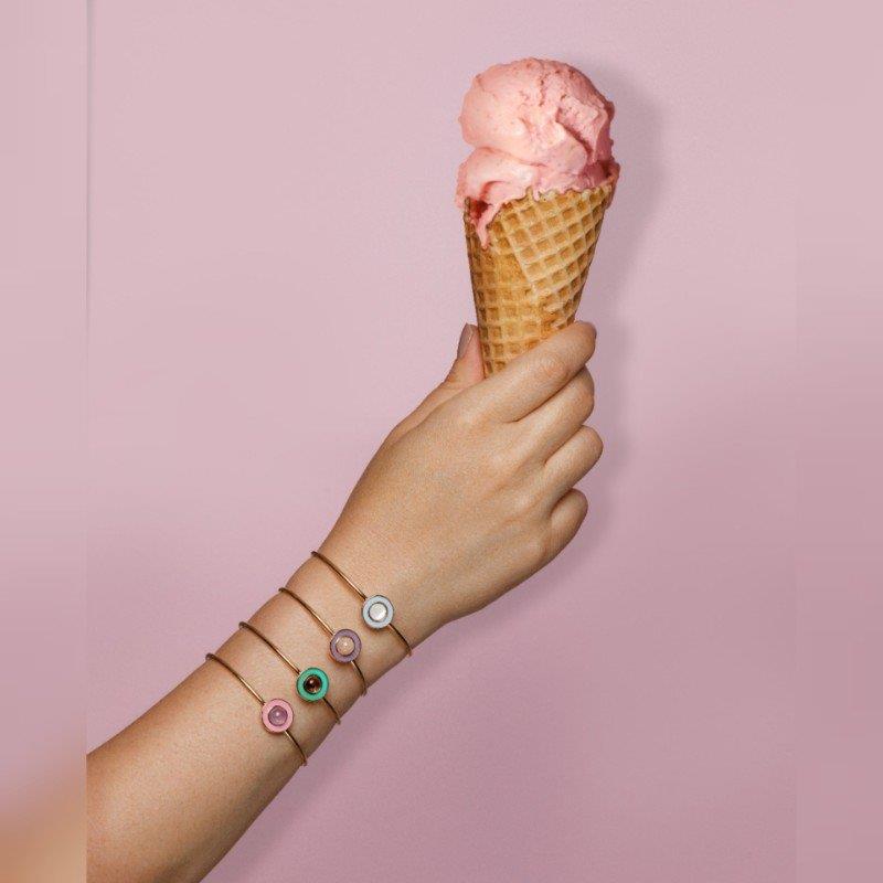 PULSEIRA FOLHEADO A OURO COM ESMALTE VERMELHO