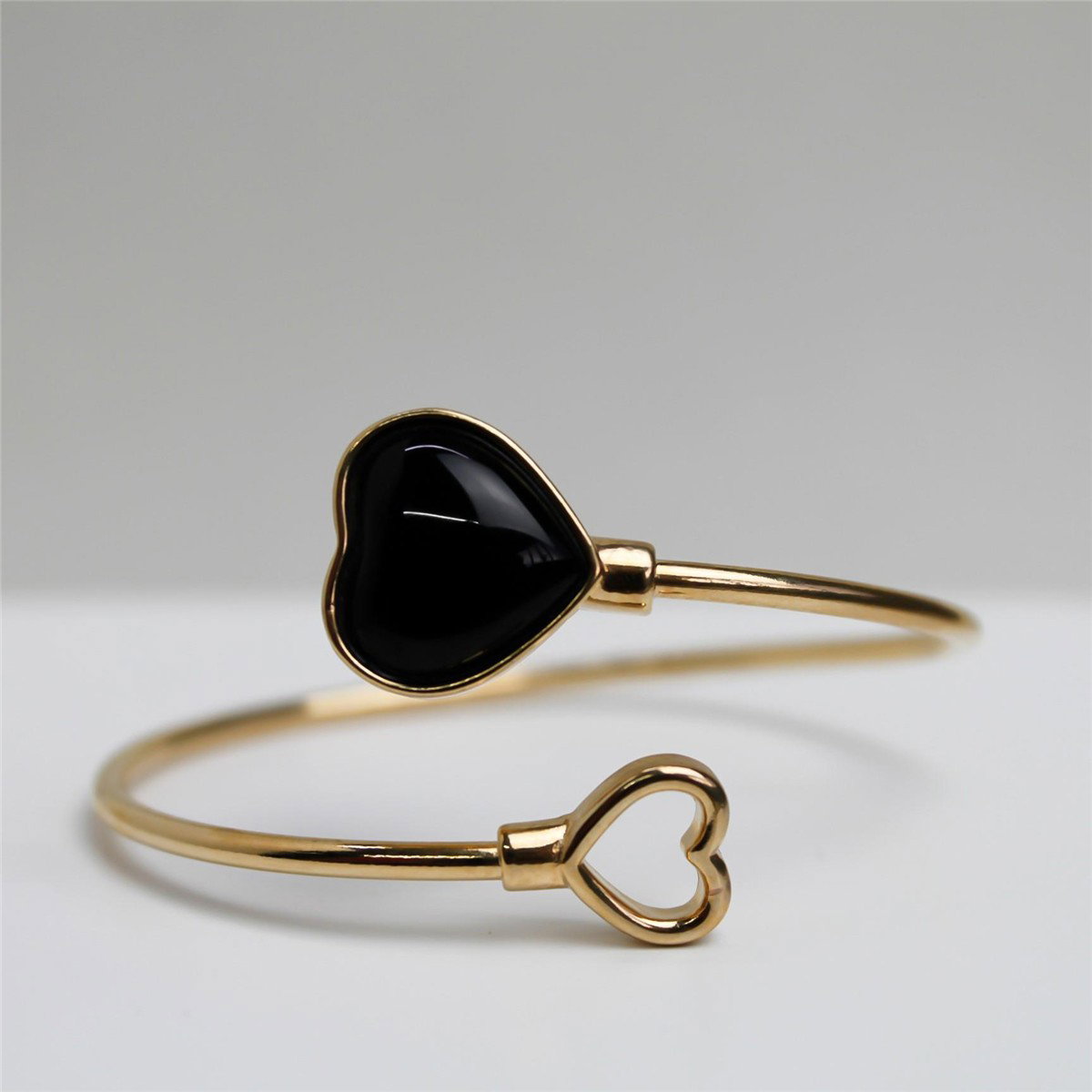 PULSEIRA FOLHEADO A OURO