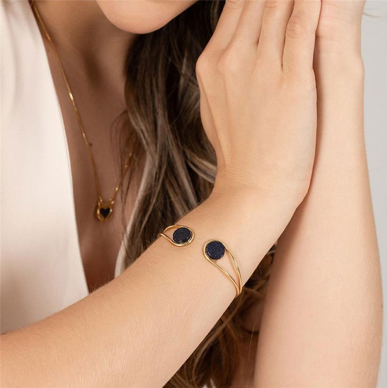 PULSEIRA FOLHEADO A OURO