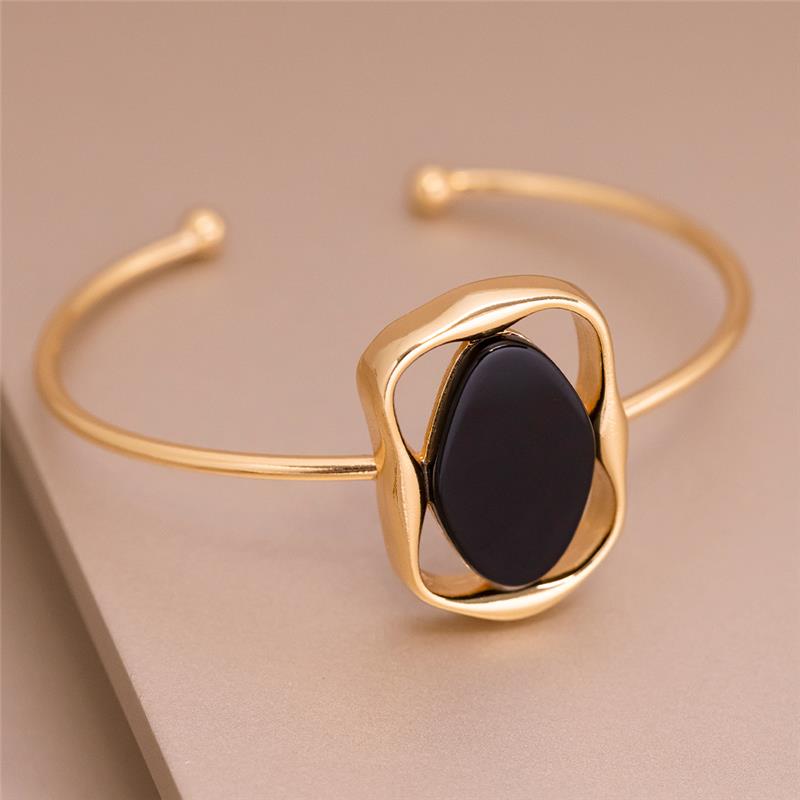 PULSEIRA FOLHEADO A OURO