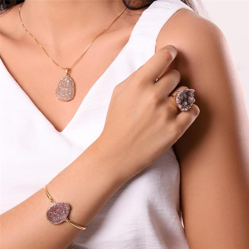 PULSEIRA FOLHEADO A OURO