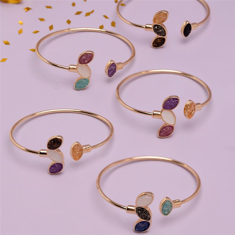 PULSEIRA FOLHEADO A OURO