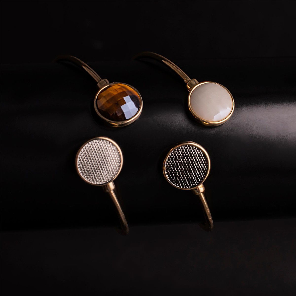 PULSEIRA FOLHEADO A OURO E RÓDIO BRANCO