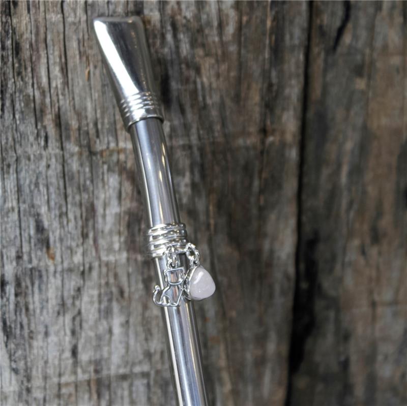 BOMBA DE CHIMARRÃO EM AÇO INOX COM DETALHE FOLHEADO A PALÁDIO