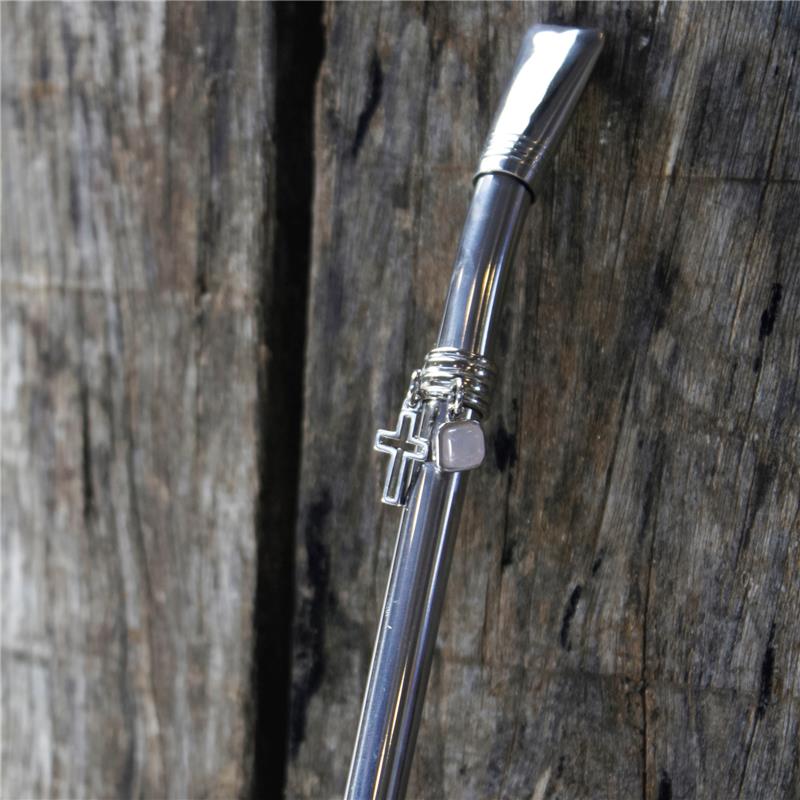 BOMBA DE CHIMARRÃO EM AÇO INOX COM DETALHE FOLHEADO A PALÁDIO