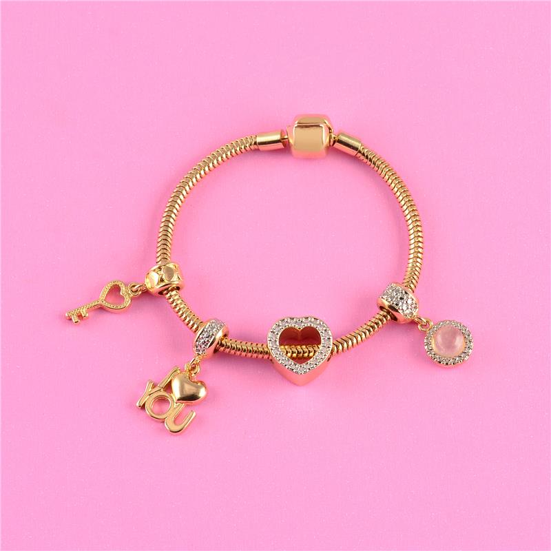 BERLOQUE FOLHEADO A OURO