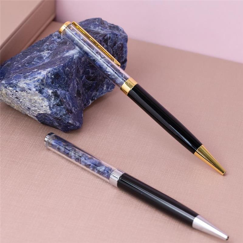 CANETA CROMADA COM PEDRAS NATURAIS - PRETA