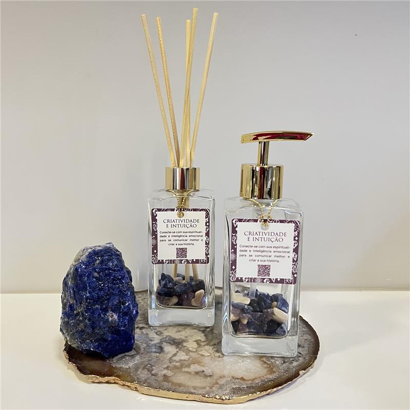 DISPENSER MULTIUSO COM PUMP FOLHEADO A OURO - CRIATIVIDADE E INTUIÇÃO